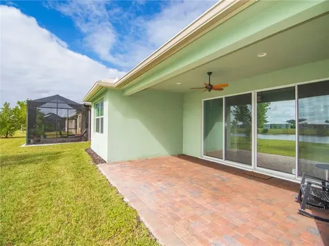 302 11th Square SW Vero Beach FL 32962