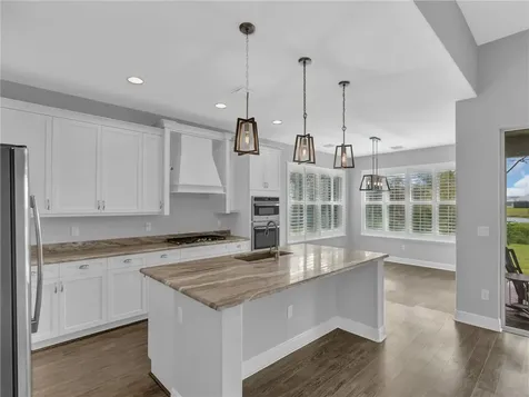 302 11th Square SW Vero Beach FL 32962