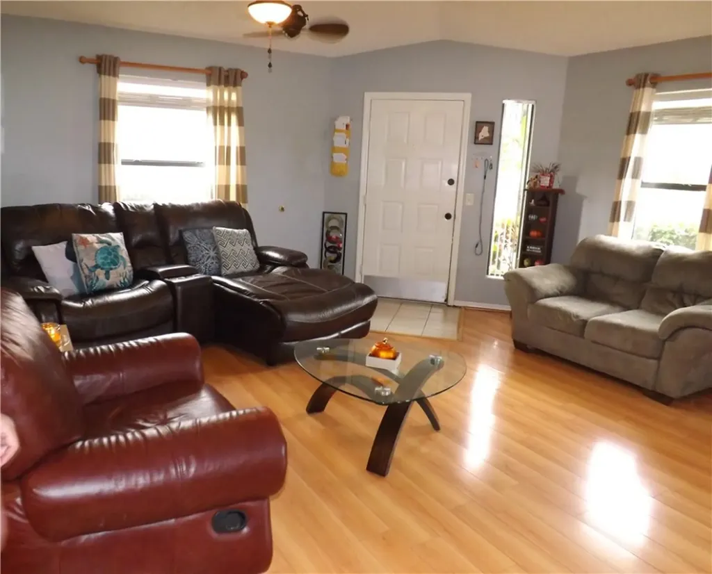 2825 Stoneway Lane Fort Pierce FL 34982