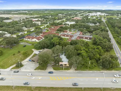 3638 Us Highway 1 Vero Beach FL 32960