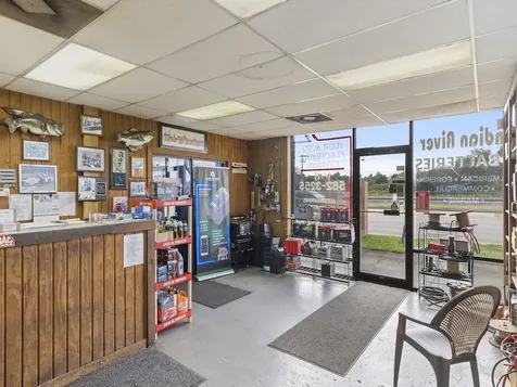 3638 Us Highway 1 Vero Beach FL 32960