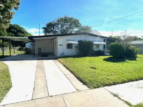 2104 Golfview Court Fort Pierce FL 34950