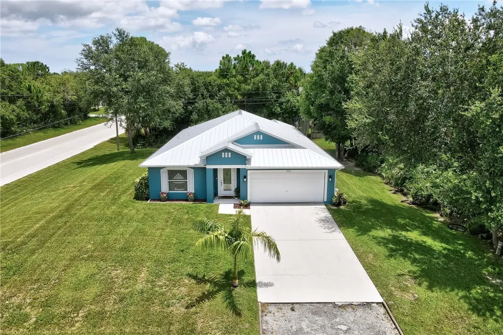 7886 104th Avenue Vero Beach FL 32967