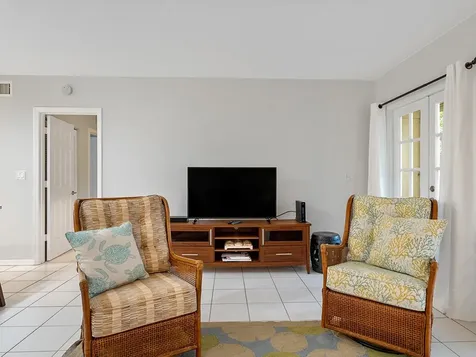 1295 Winding Oaks E Circle Vero Beach FL 32963