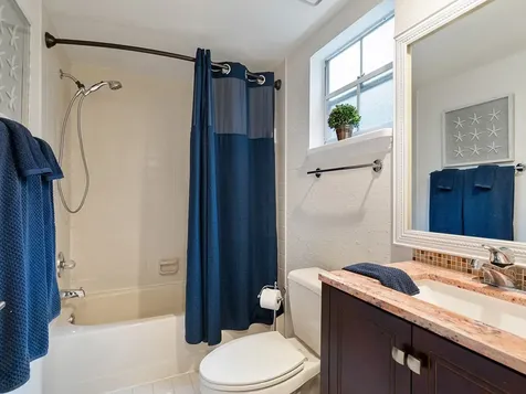 1295 Winding Oaks E Circle Vero Beach FL 32963