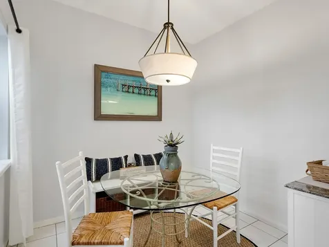 1295 Winding Oaks E Circle Vero Beach FL 32963