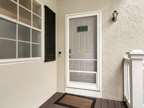 1295 Winding Oaks E Circle Vero Beach FL 32963