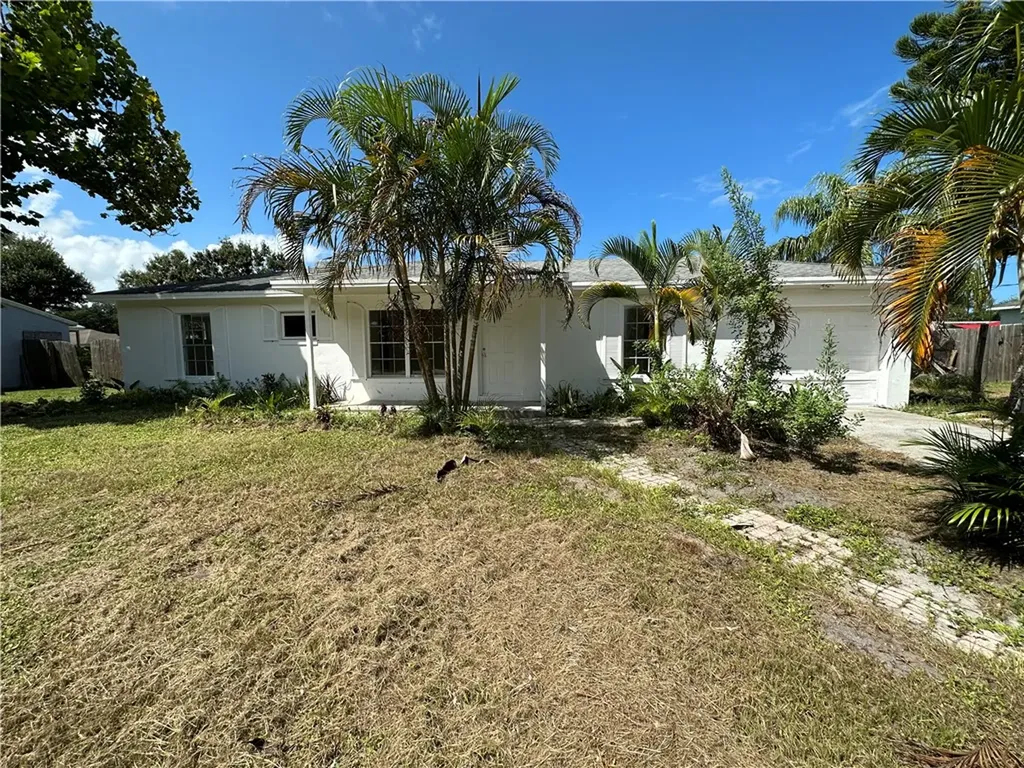 1866 25th Street SW Vero Beach FL 32962