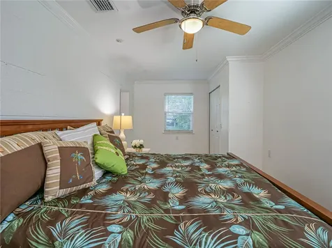 1621 5th Court Vero Beach FL 32960