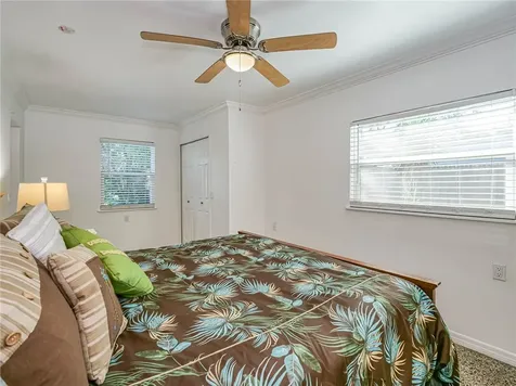 1621 5th Court Vero Beach FL 32960