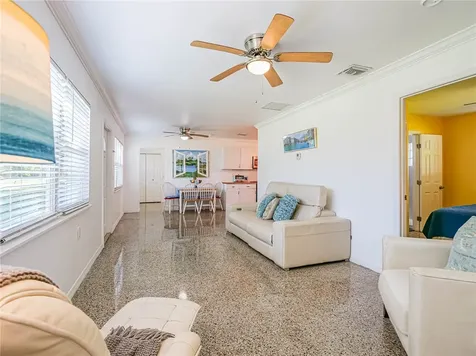 1621 5th Court Vero Beach FL 32960