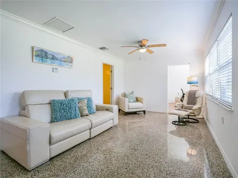 1621 5th Court Vero Beach FL 32960