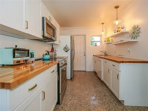 1621 5th Court Vero Beach FL 32960