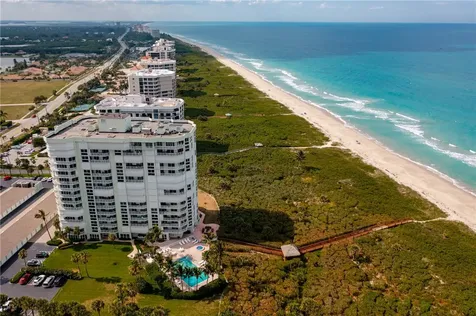 2700 N Highway A1a Hutchinson Island FL 34949