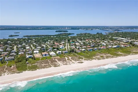 1100 Admirals Walk Vero Beach FL 32963