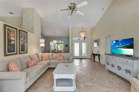 6456 33rd Place Vero Beach FL 32966