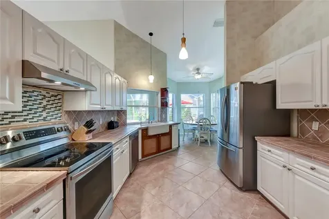 6456 33rd Place Vero Beach FL 32966