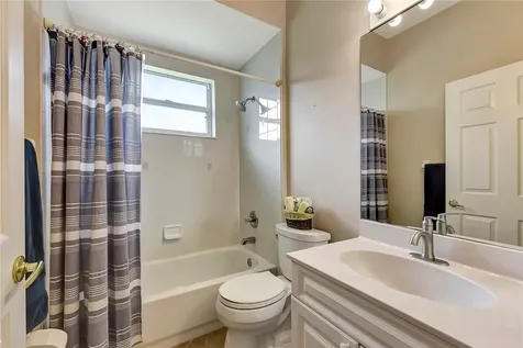 6456 33rd Place Vero Beach FL 32966