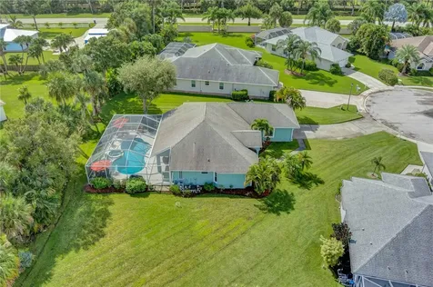 6456 33rd Place Vero Beach FL 32966