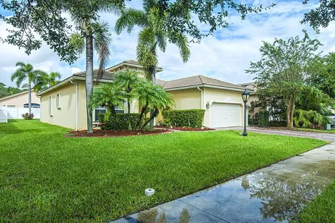 5519 Place Lake Drive Fort Pierce FL 34951