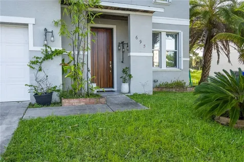 695 Carriage Lake Way Vero Beach FL 32968