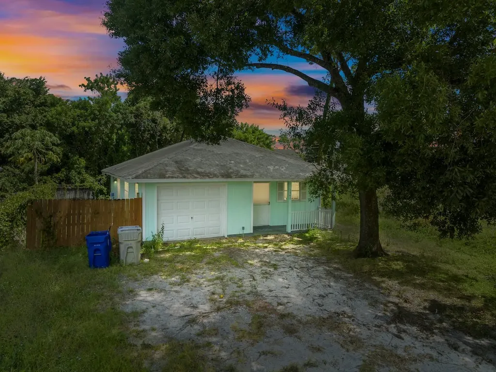 1540 18th Avenue SW Vero Beach FL 32962