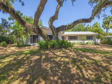611 Gardenia Lane Vero Beach FL 32963