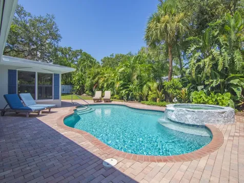 611 Gardenia Lane Vero Beach FL 32963