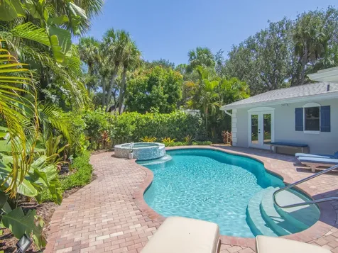 611 Gardenia Lane Vero Beach FL 32963