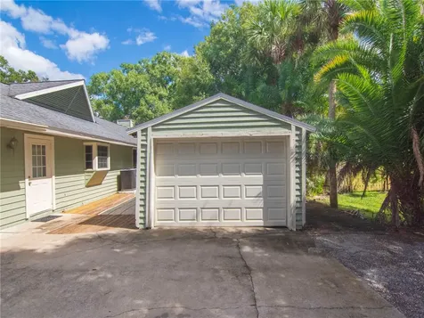 4832 61st Circle Vero Beach FL 32967
