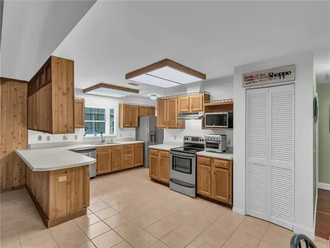 4832 61st Circle Vero Beach FL 32967