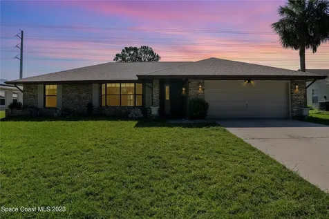 1361 Glencove Avenue NW Palm Bay FL 32907