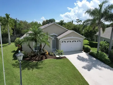 583 Redwood Court Sebastian FL 32958