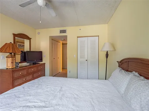 1640 N 42nd Circle Vero Beach FL 32967