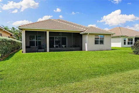 2030 Bennington Court SW Vero Beach FL 32968