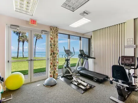 3554 Ocean Drive Vero Beach FL 32963