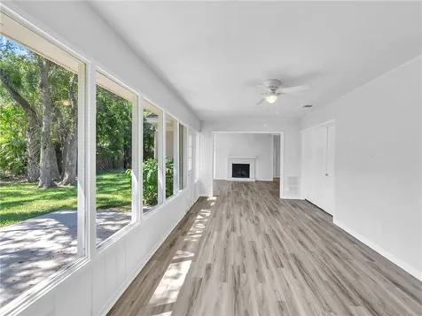 686 Date Palm Road Vero Beach FL 32963