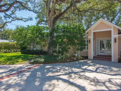 686 Date Palm Road Vero Beach FL 32963