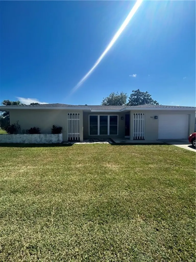 755 Apollo Circle NE Palm Bay FL 32905