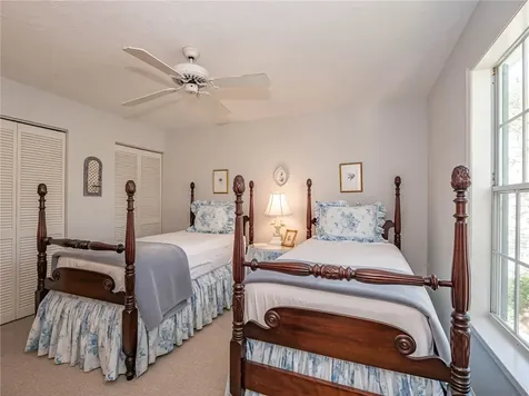 1475 Fern Court Vero Beach FL 32963