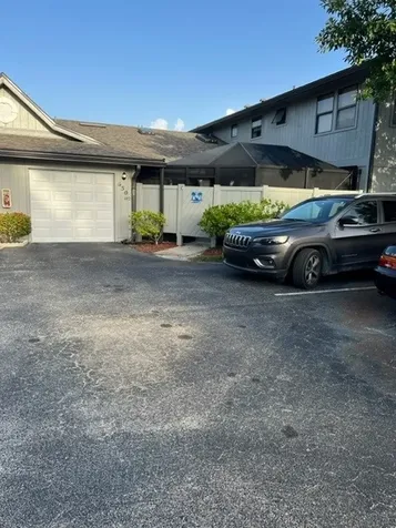 650 N Centre Court SW Vero Beach FL 32962