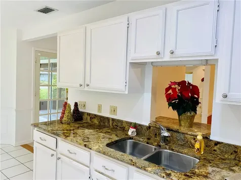675 Timber Ridge Trail SW Vero Beach FL 32962