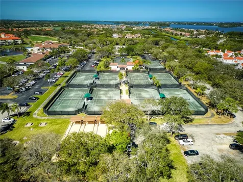 5075 Harmony Circle Vero Beach FL 32967