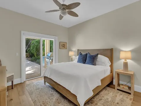 548 Conn Way Vero Beach FL 32963