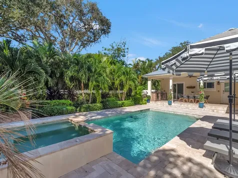 548 Conn Way Vero Beach FL 32963