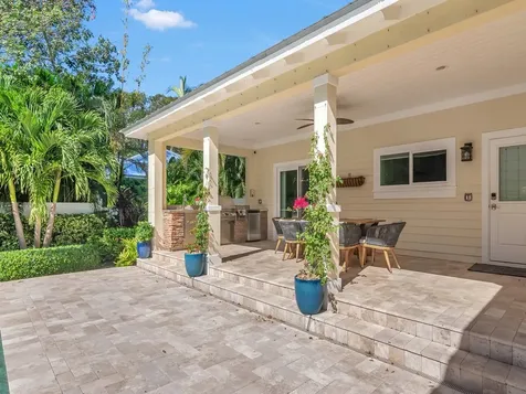 548 Conn Way Vero Beach FL 32963