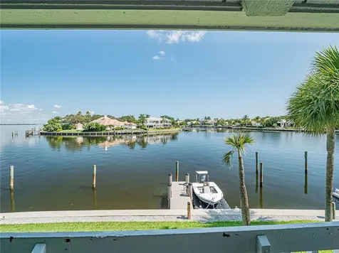 1776 Mooringline Drive Vero Beach FL 32963