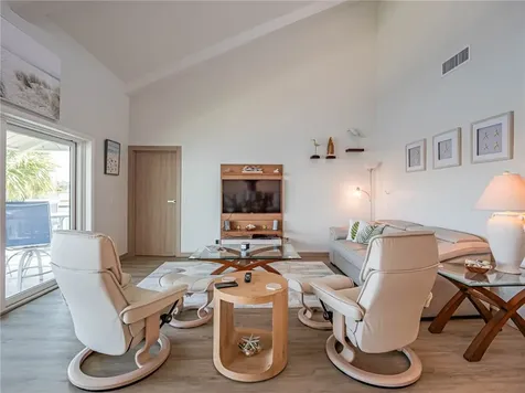 1776 Mooringline Drive Vero Beach FL 32963