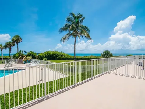 2700 Ocean Drive Vero Beach FL 32963
