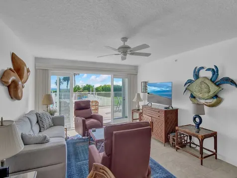 2700 Ocean Drive Vero Beach FL 32963